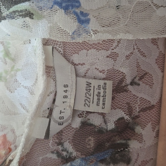 Elegant NWOT Cato lace kimono/jacket - Picture 2 of 2